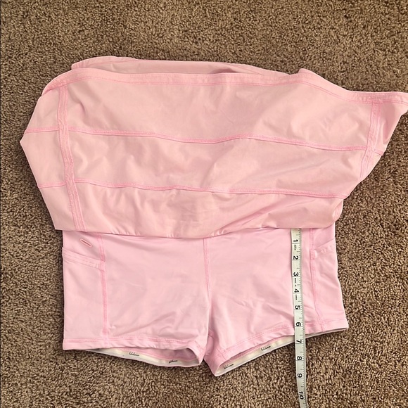 Lululemon Pace Rival Mid-rise skirt, Size 8 - Picture 4 of 14